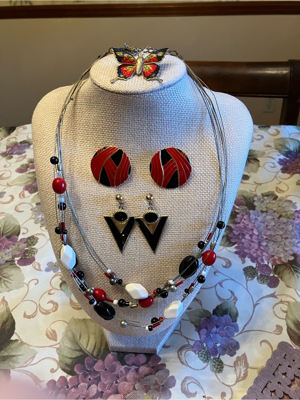 RED AND BLACK BUNDLE